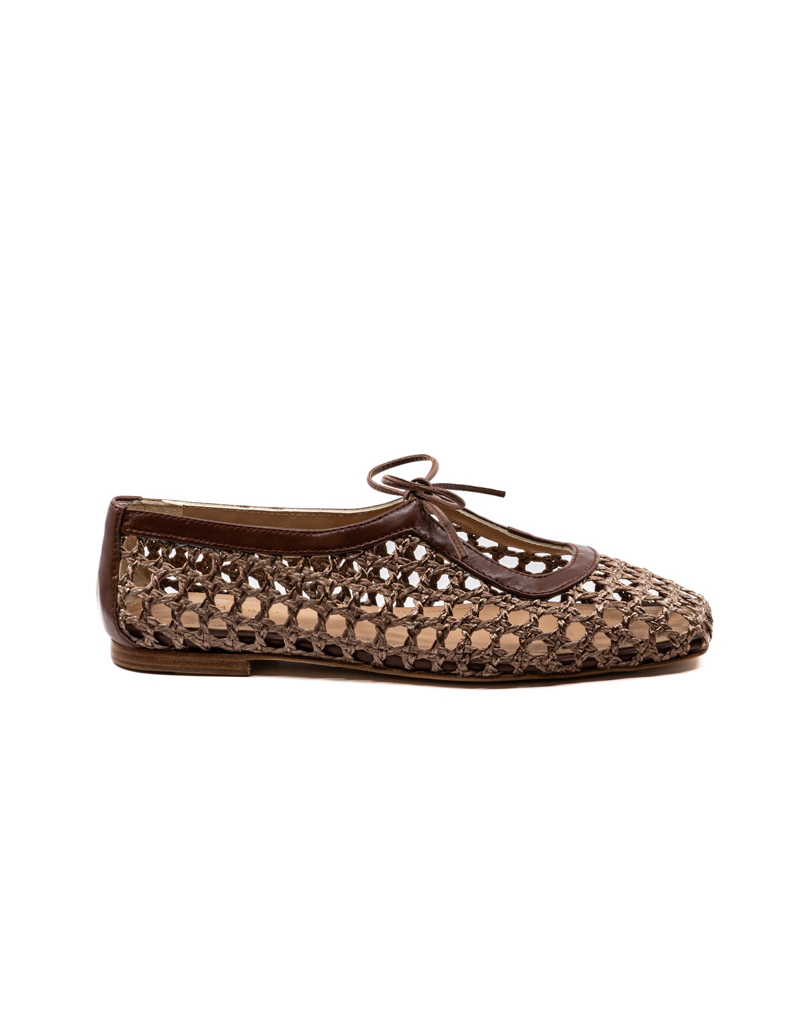 Amelia Brown Raffia Ballerina – Andrea Gomez