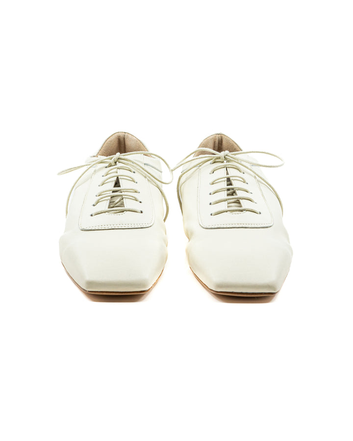 Antonia White Full Leather Oxford