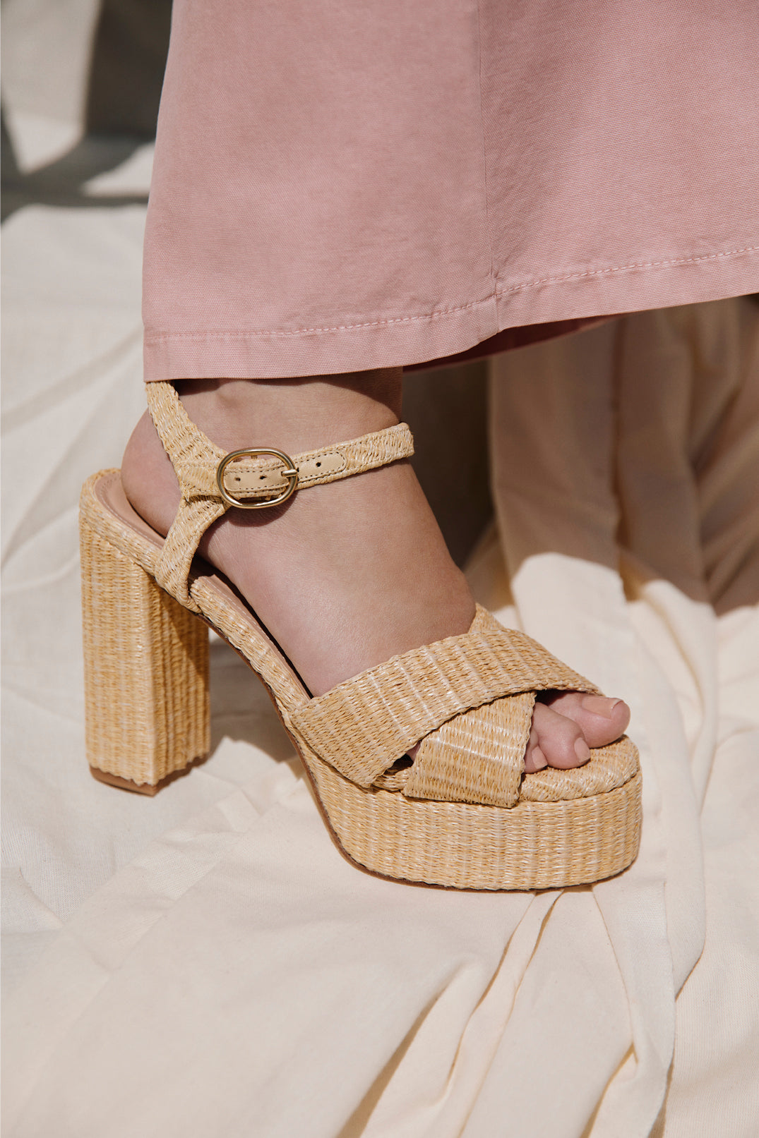 Bella Natural Raffia