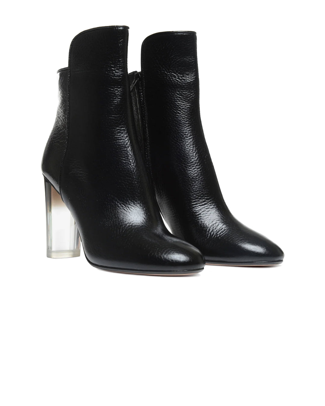 Chiara 95 Black Lucite