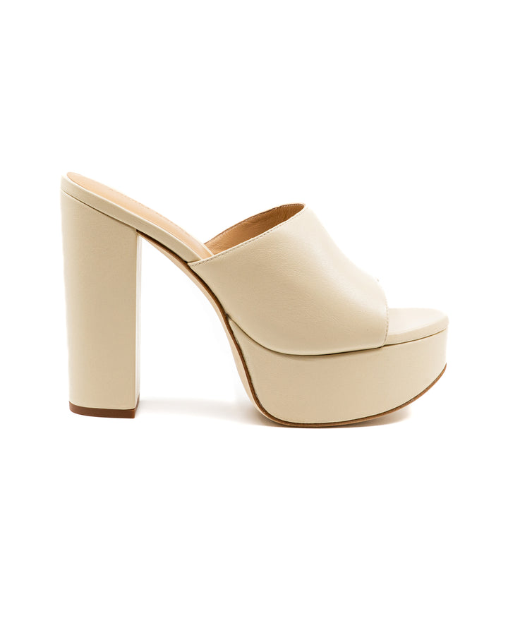 Fabiola Off White Leather Platform
