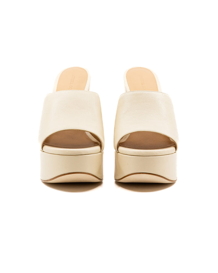 Fabiola Off White Leather Platform