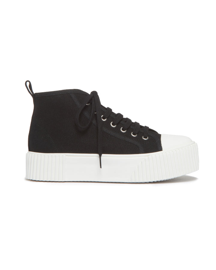 Olivia Black Sneaker