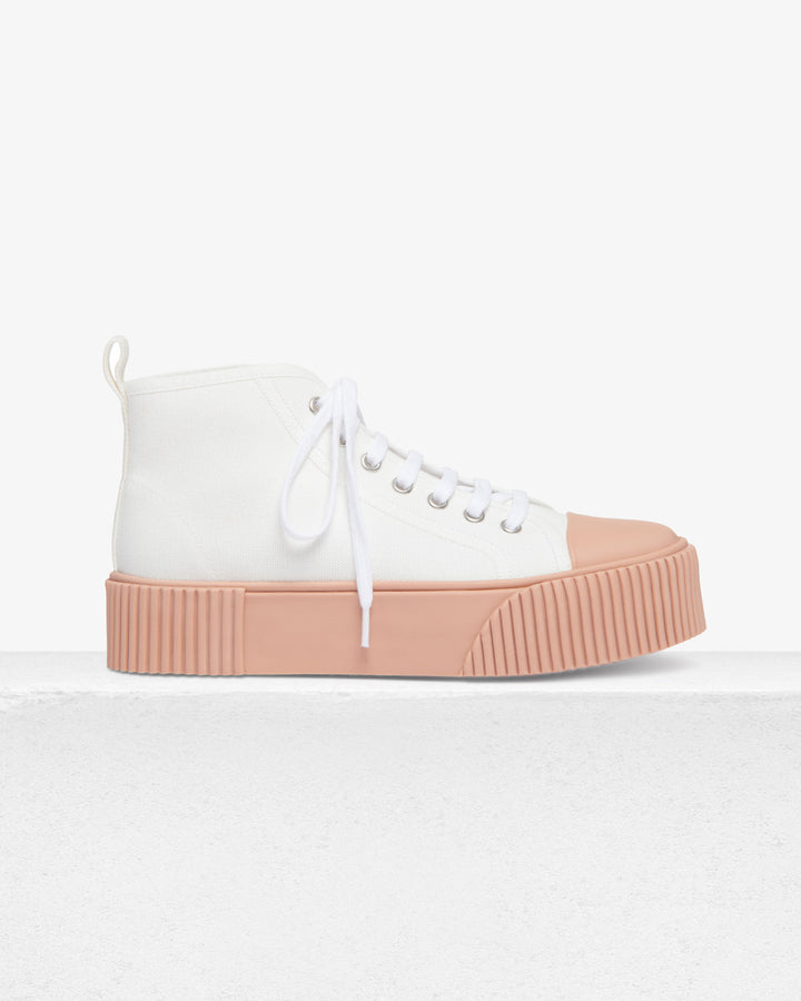 Olivia Frost Sneaker